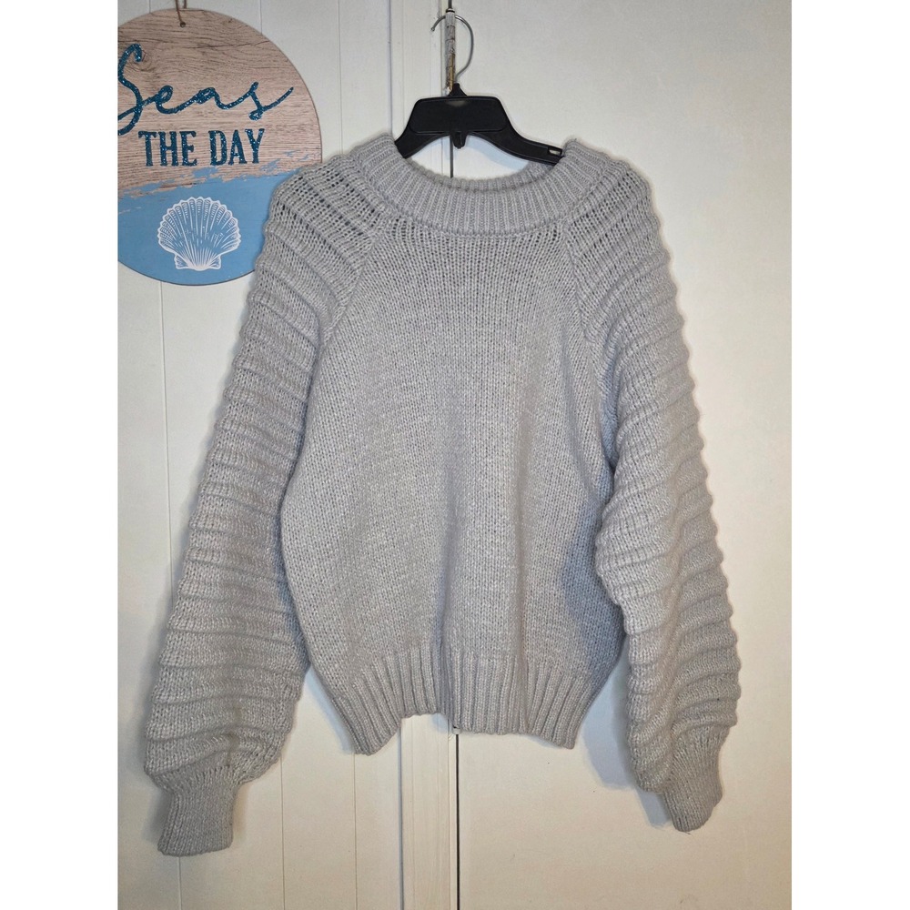 New In Womens Gray Ribbed Bubble Sleeve Crew Neck Chunky Knit Sweater Large